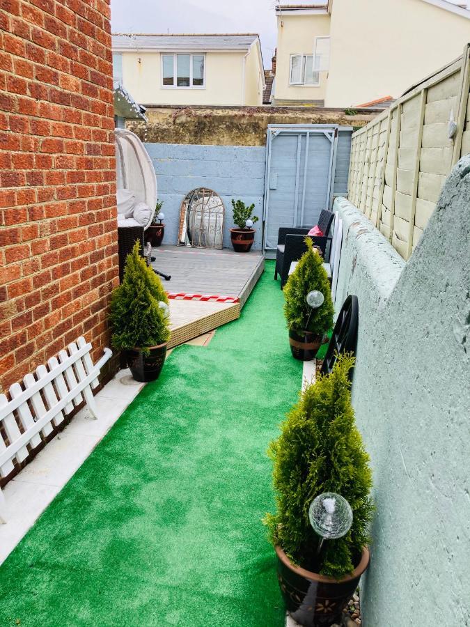 Beautiful Victorian Terraced House Vila Eastbourne Exterior foto